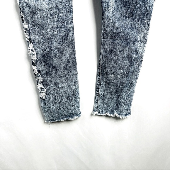 VIP Jeans Sz 17/18 Acid Wash Blue Denim Distressed Skinny Jeans w/ Side Cutouts - Picture 3 of 8